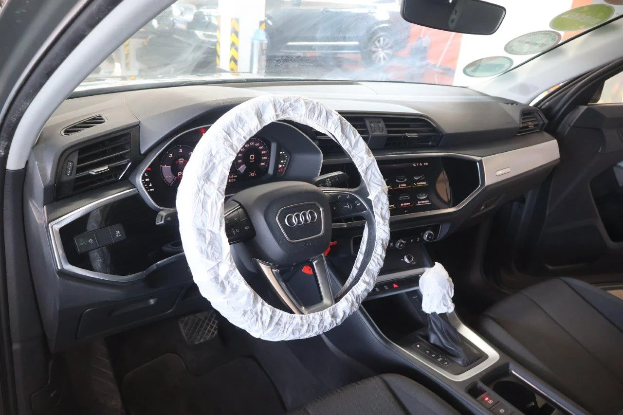 Audi Q3 - View model 37