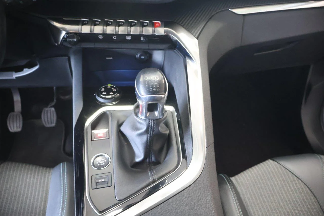 Peugeot 5008 - View model 33