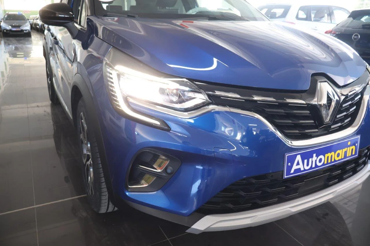 Renault Captur - View model 18