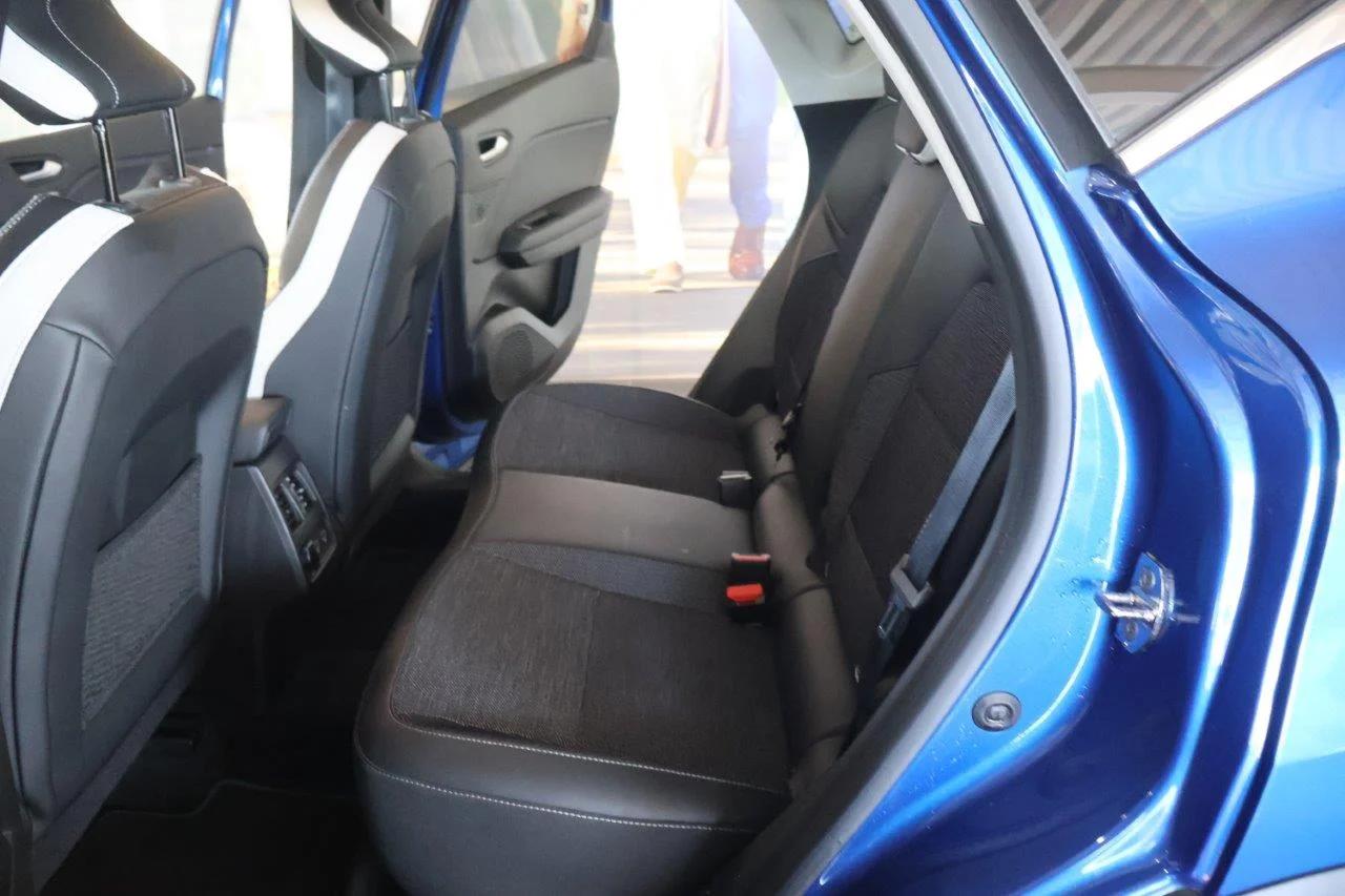 Renault Captur - View model 27