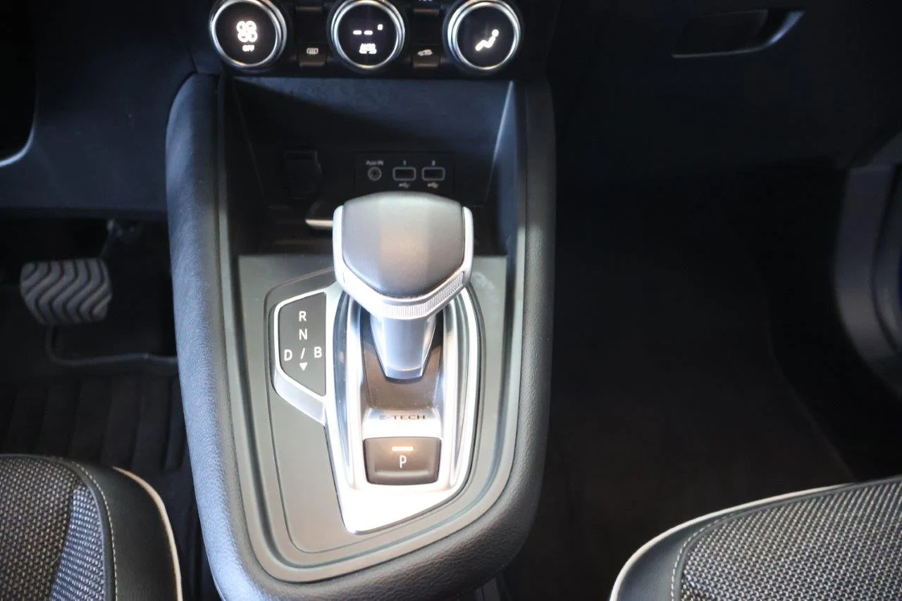 Renault Captur - View model 34