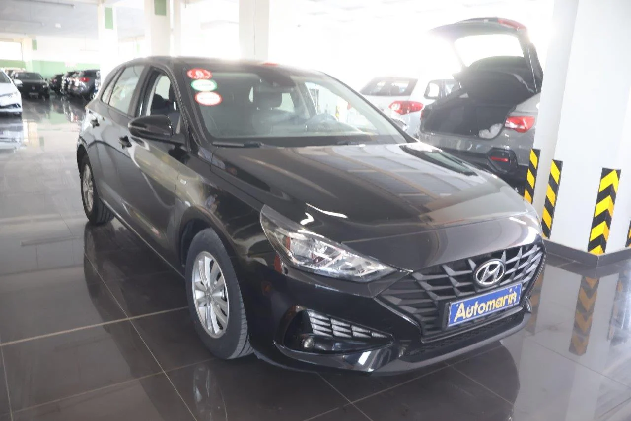 View 4 - Hyundai i 30 - 2021