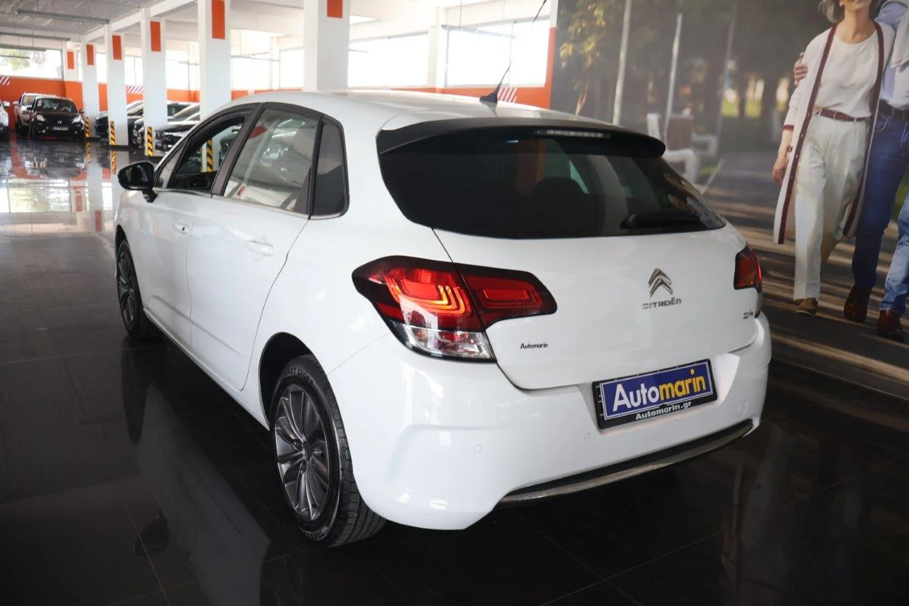 Citroen C4 - View model 6