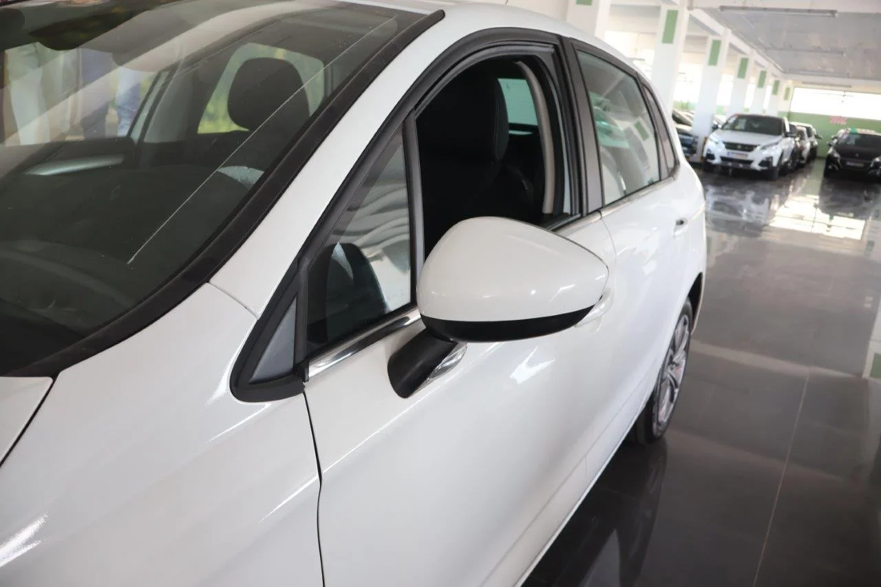 Citroen C4 - View model 13