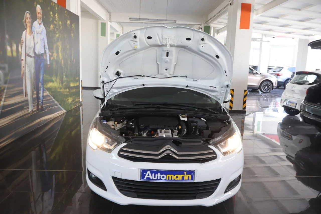 Citroen C4 - View model 18