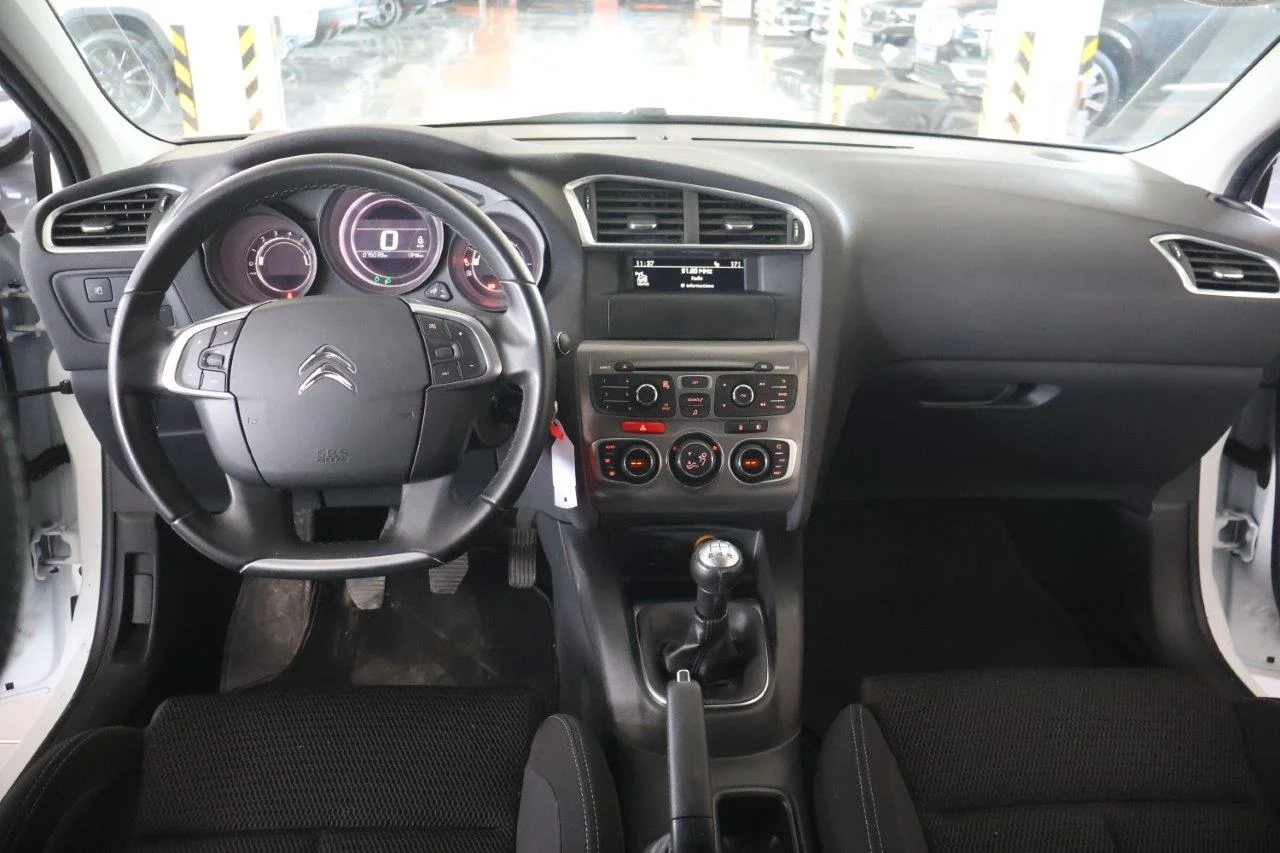 Citroen C4 - View model 20