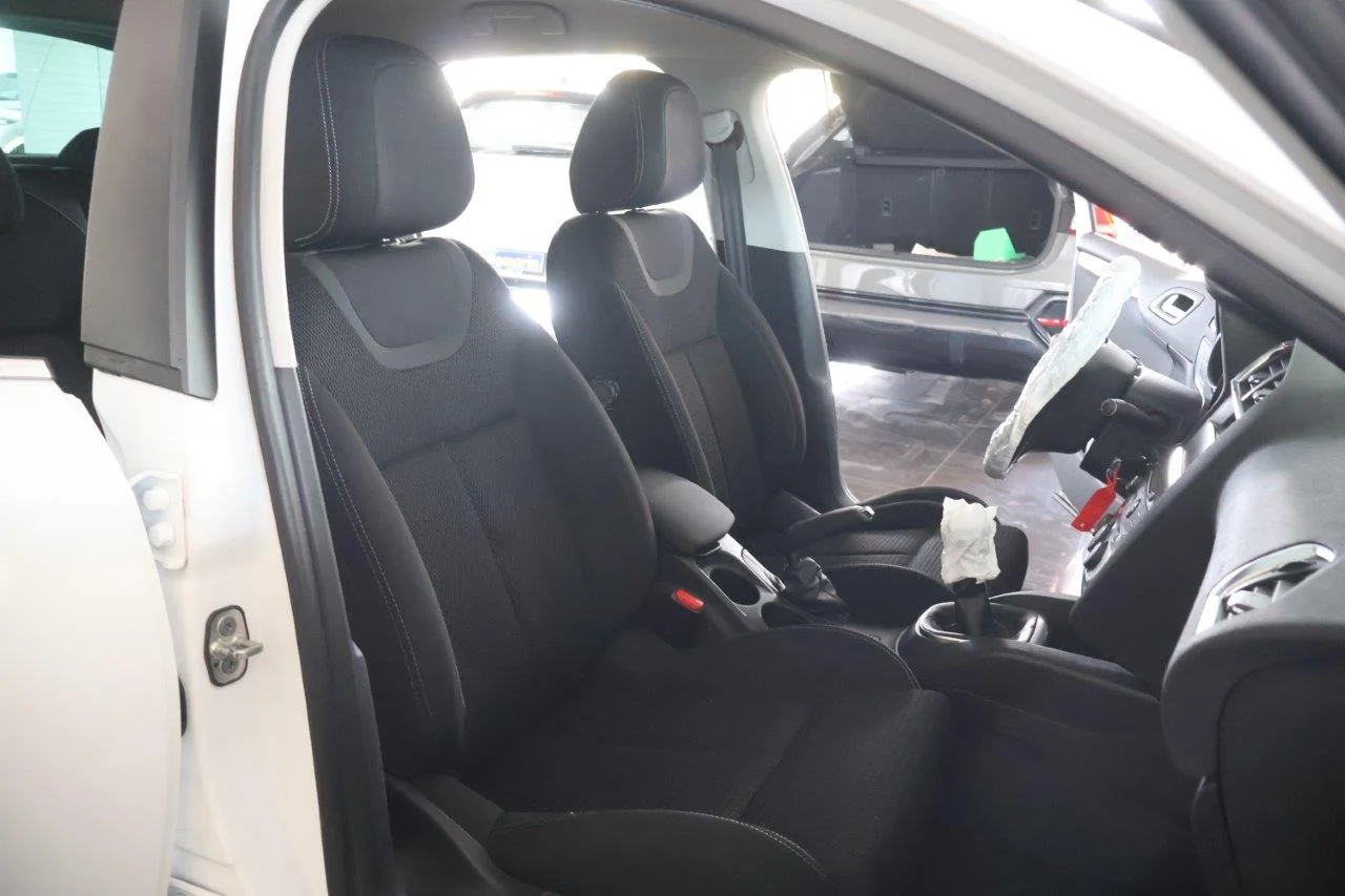Citroen C4 - View model 22