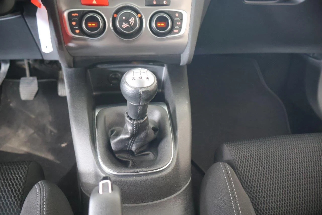 Citroen C4 - View model 29
