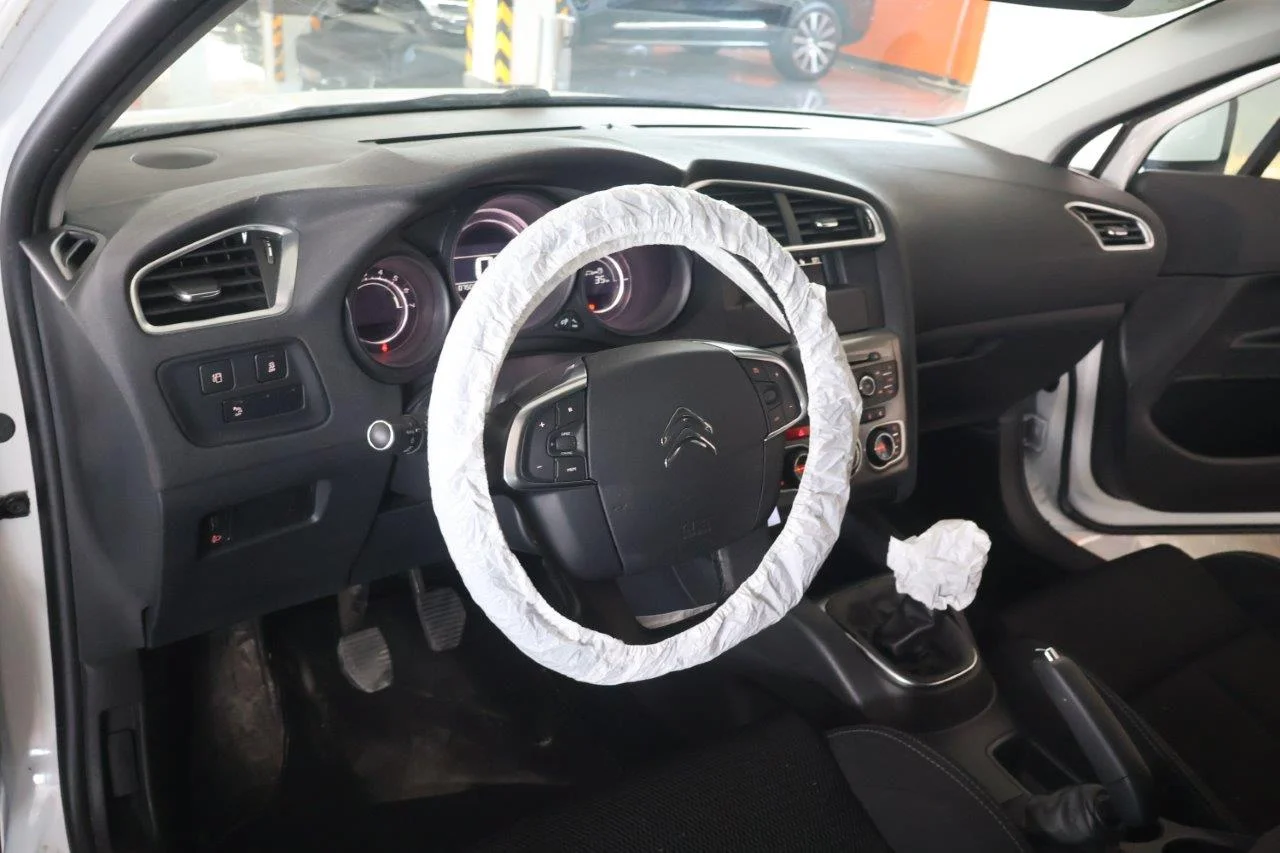 Citroen C4 - View model 34