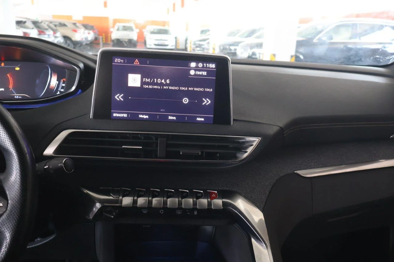 Peugeot 3008 - View model 28