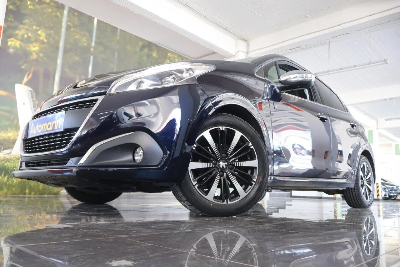 View 2 - Peugeot 208 - 2019