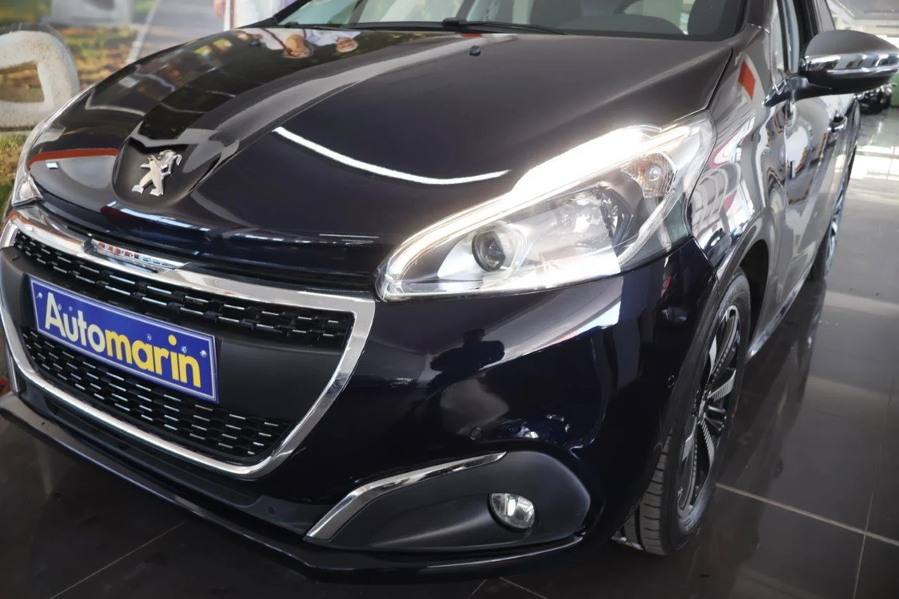 Peugeot 208 - View model 16