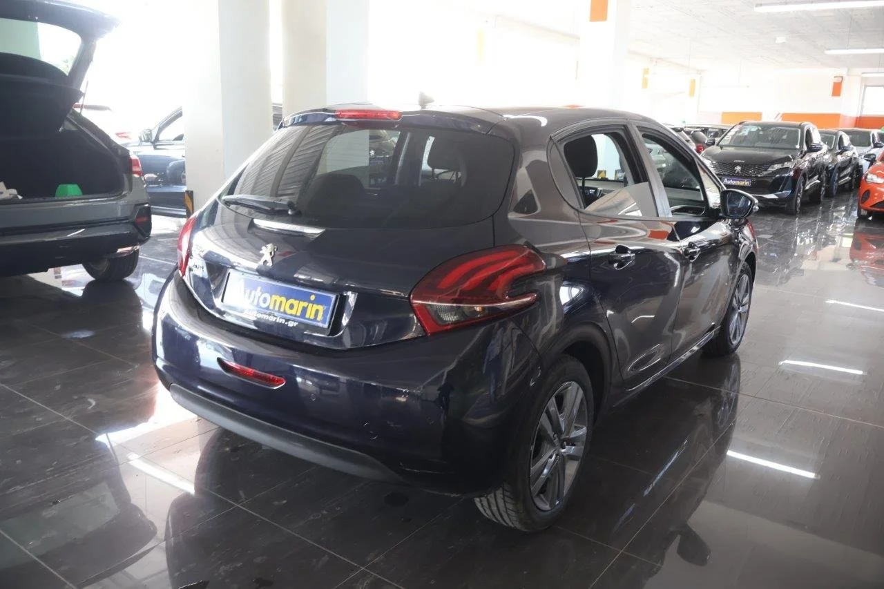 View 5 - Peugeot 208 - 2019