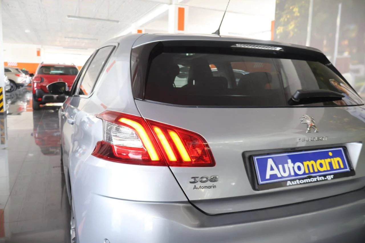 Peugeot 308 - View model 12