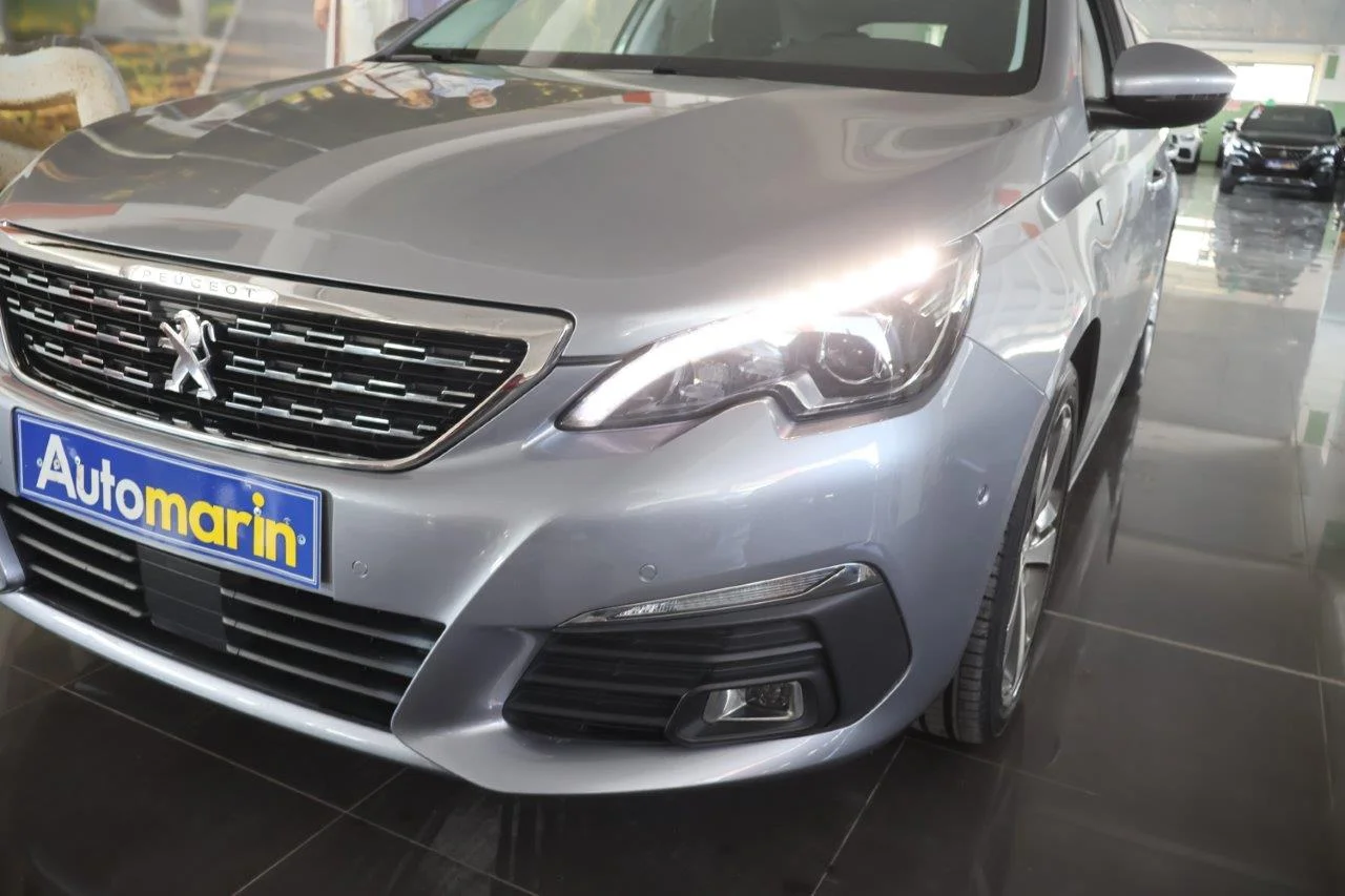 Peugeot 308 - View model 16