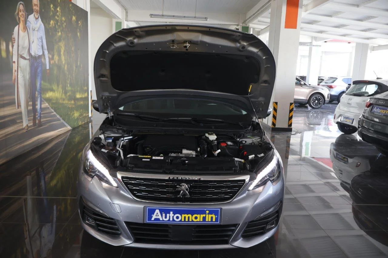 Peugeot 308 - View model 19