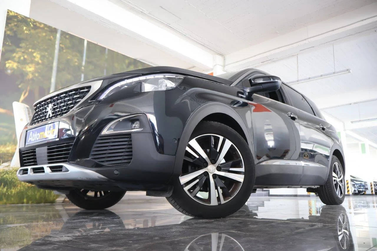 View 2 - Peugeot 5008 - 2019