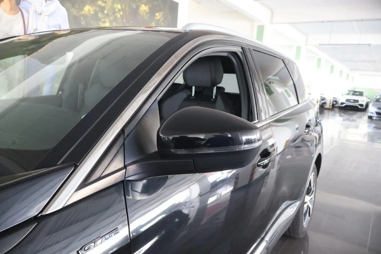 Peugeot 5008 - View model 11
