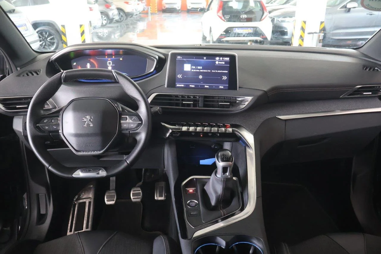 Peugeot 5008 - View model 15