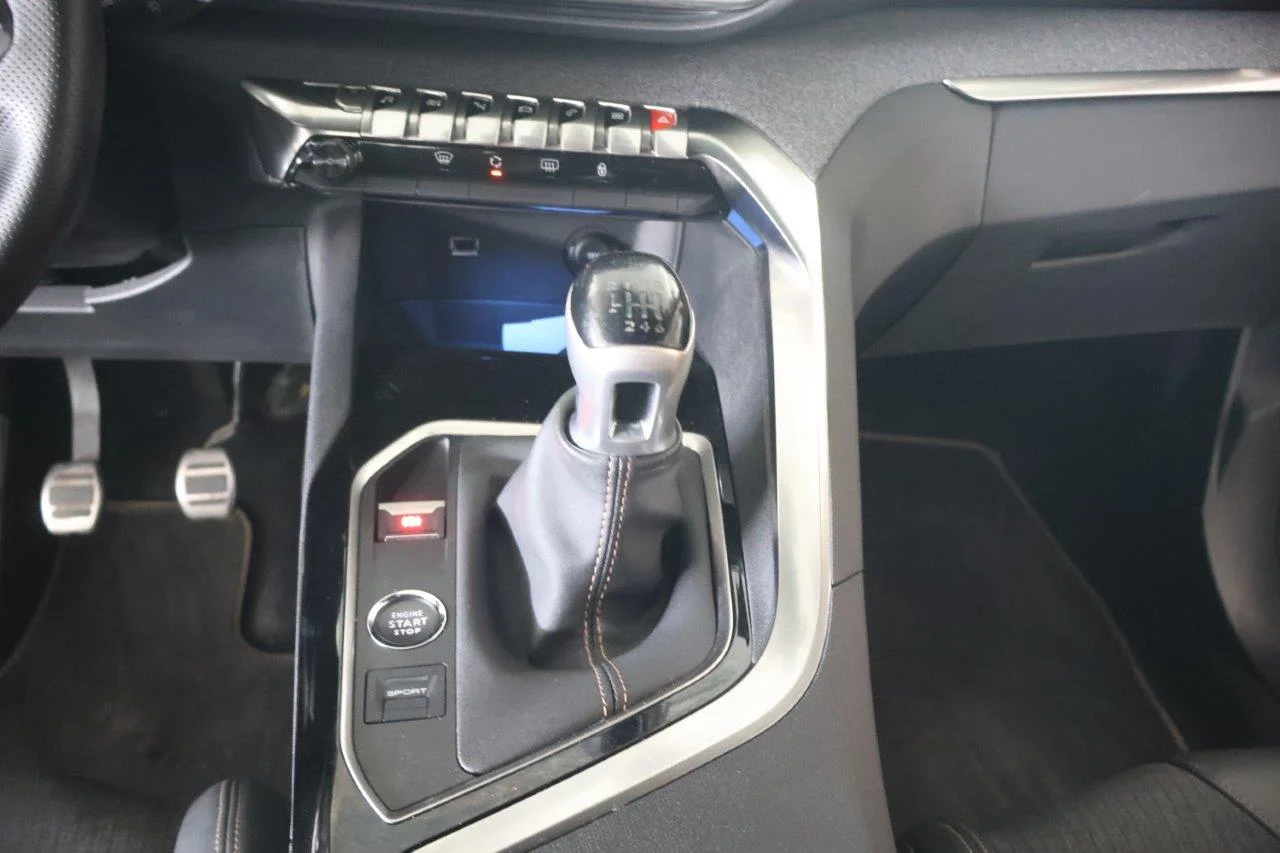 Peugeot 5008 - View model 27
