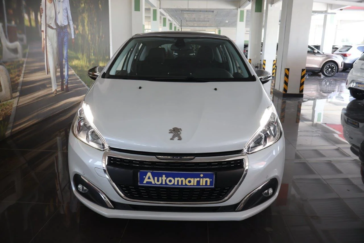 View 3 - Peugeot 208 - 2019