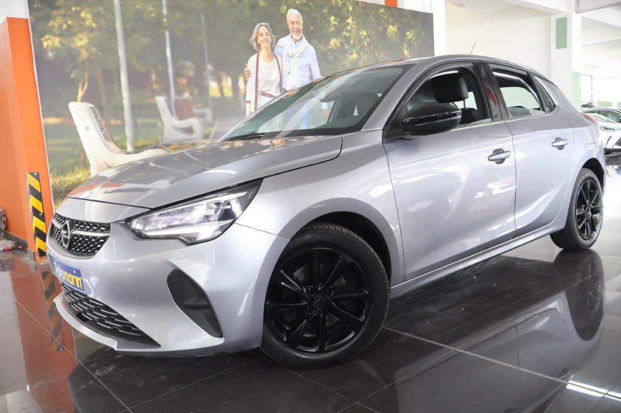 View 1 - Opel Corsa - 2021