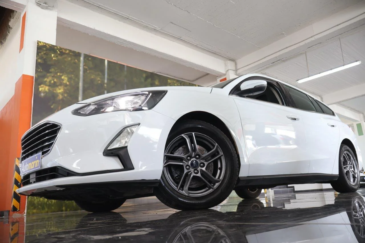 View 2 - Ford Focus - 2020