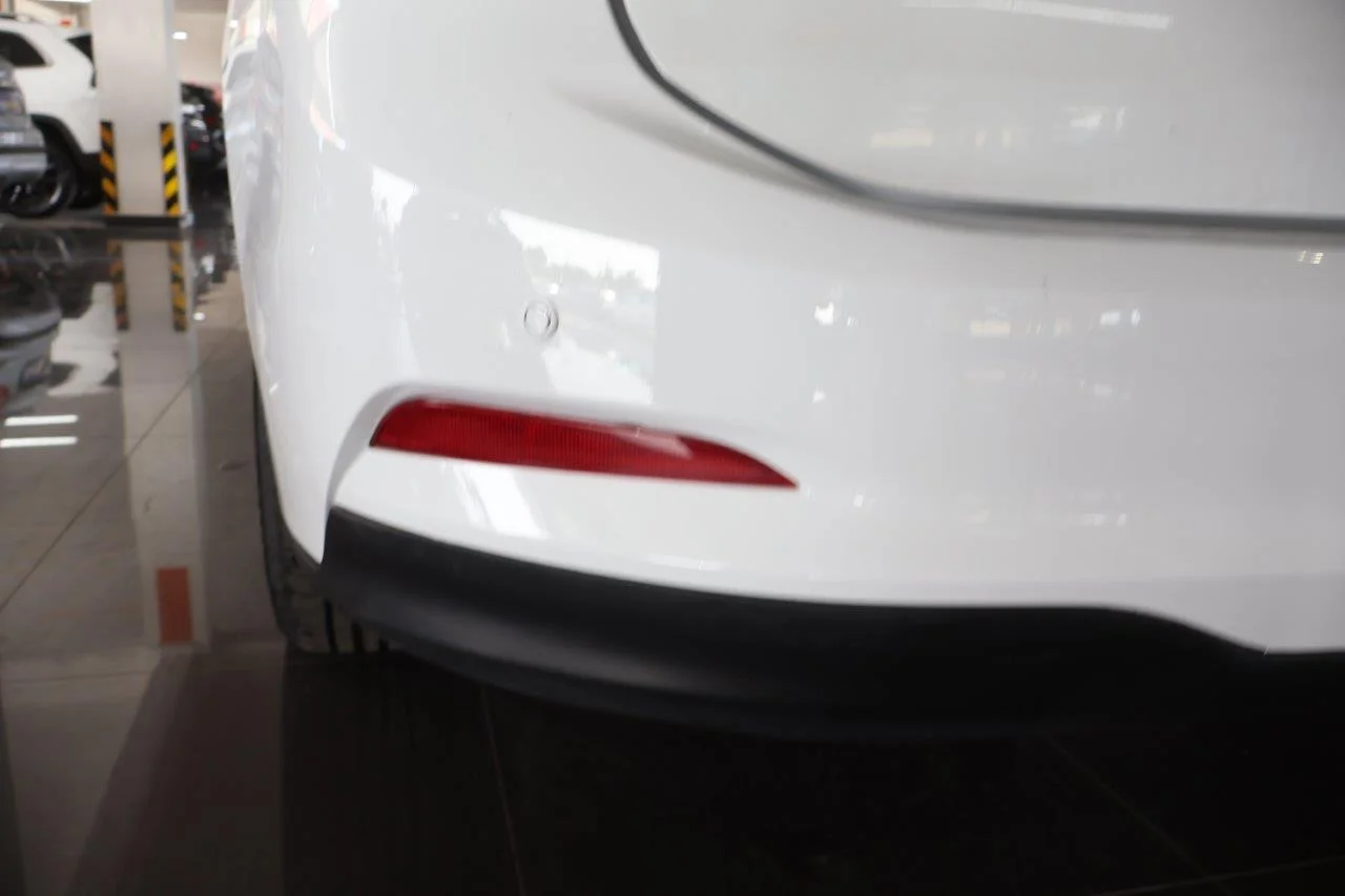 Ford Focus - View model 14
