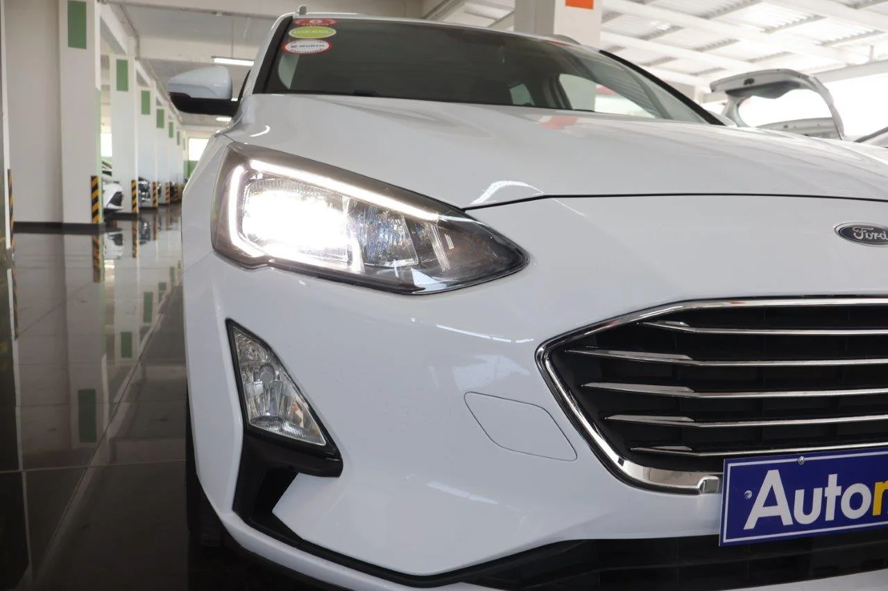 Ford Focus - View model 19