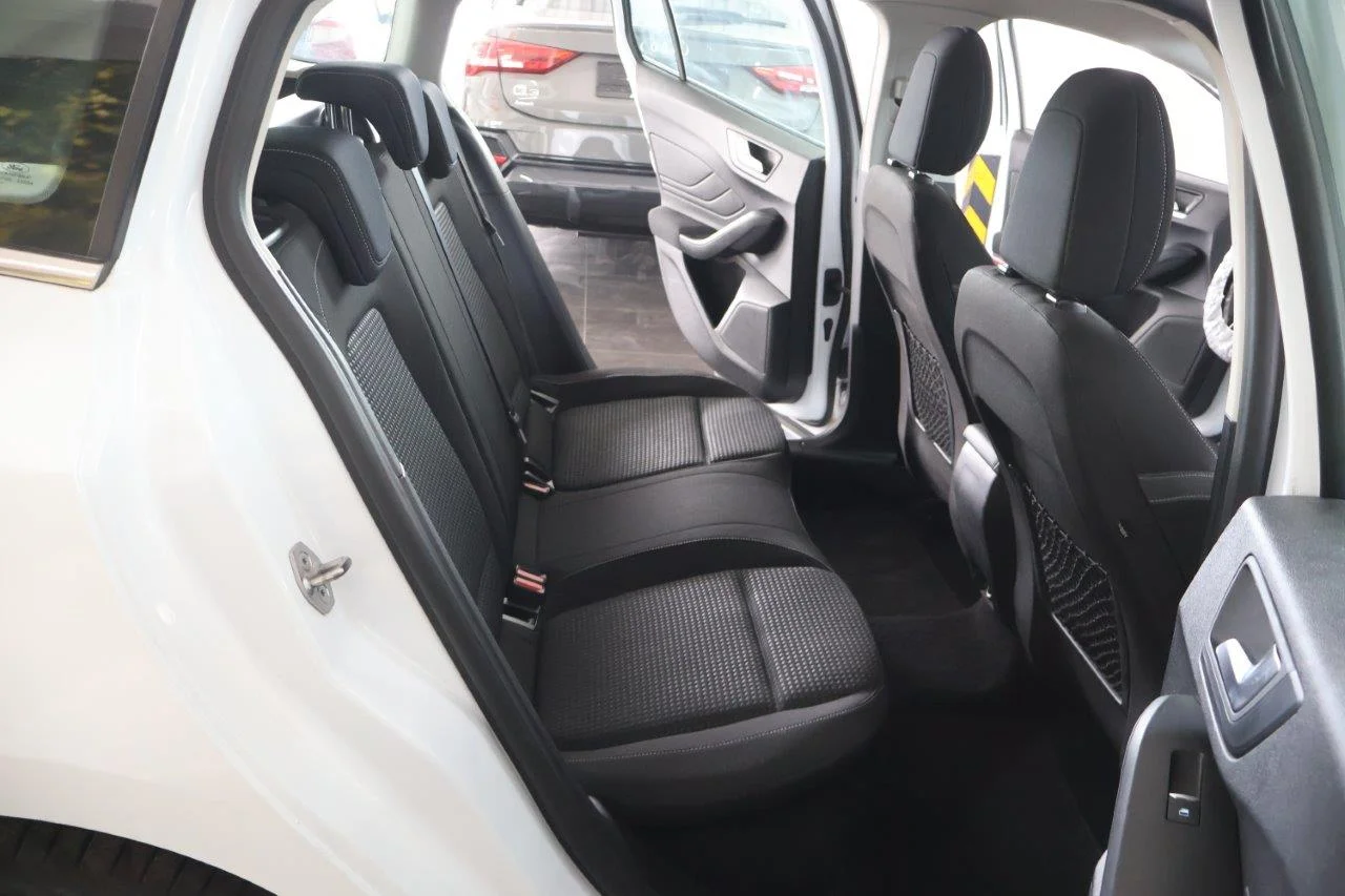 Ford Focus - View model 29