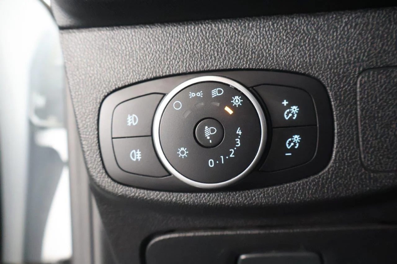 Ford Focus - View model 34