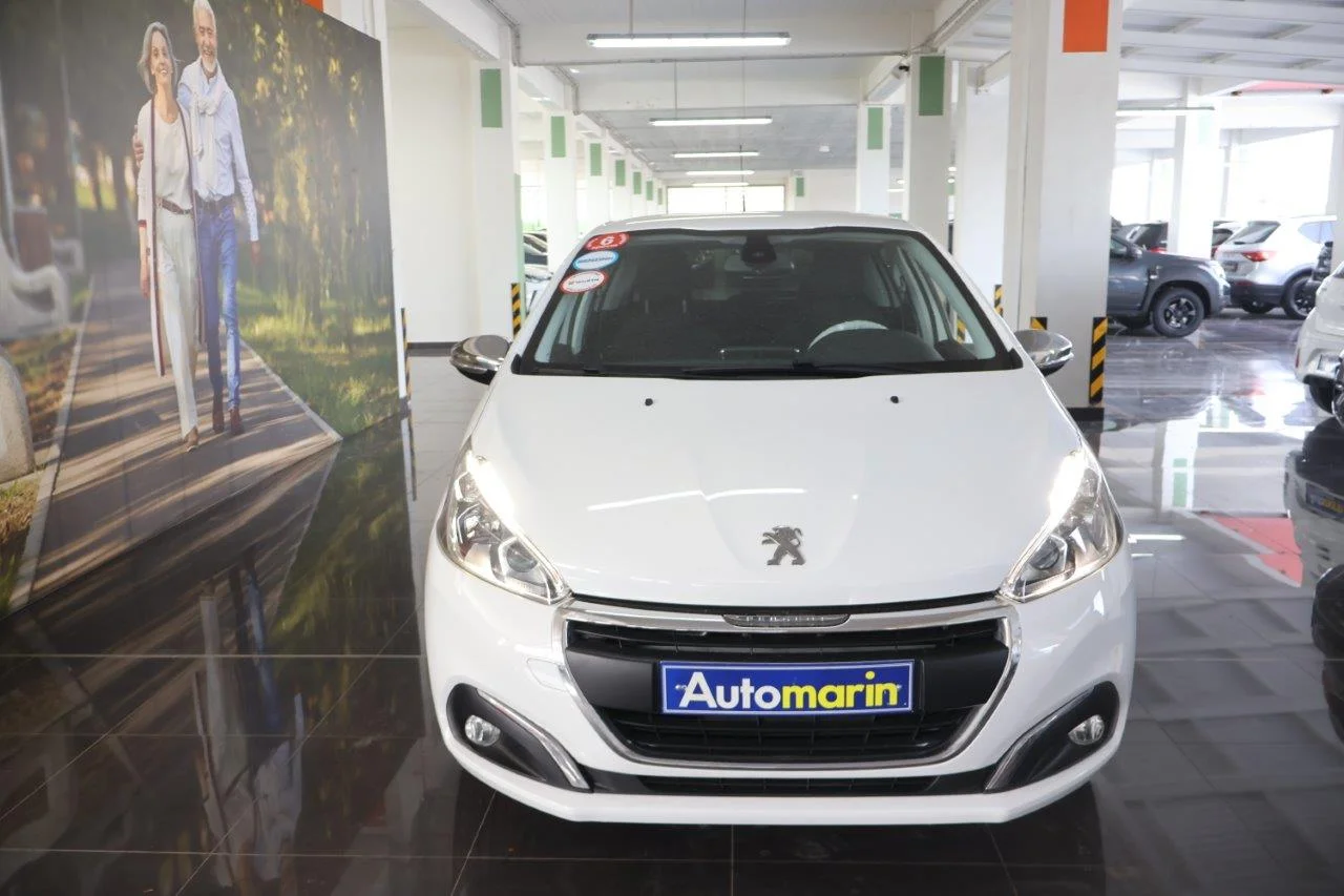 View 3 - Peugeot 208 - 2018