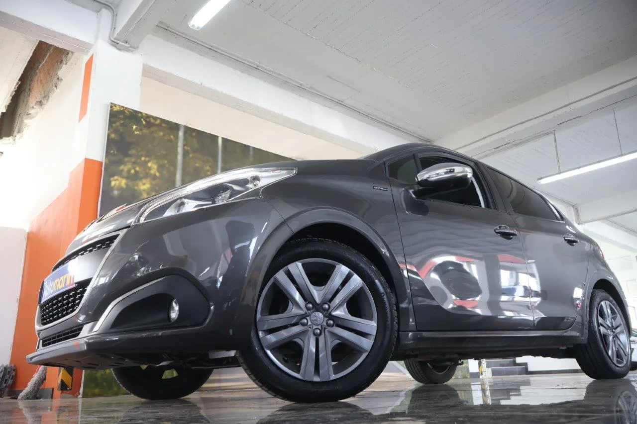 View 2 - Peugeot 208 - 2019