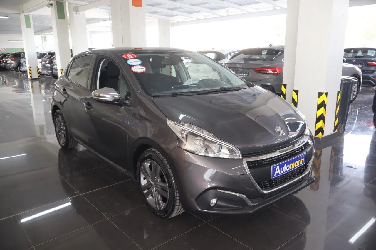 View 4 - Peugeot 208 - 2019