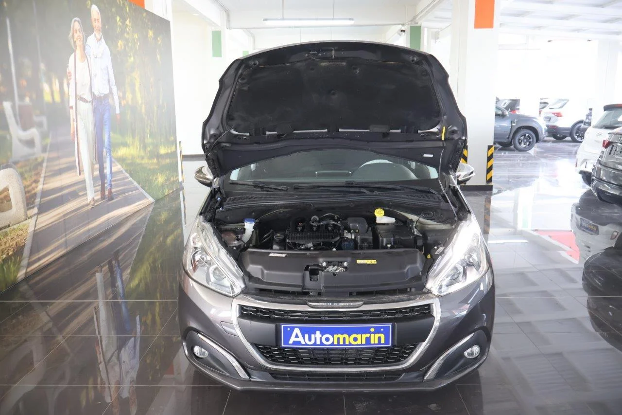 Peugeot 208 - View model 20