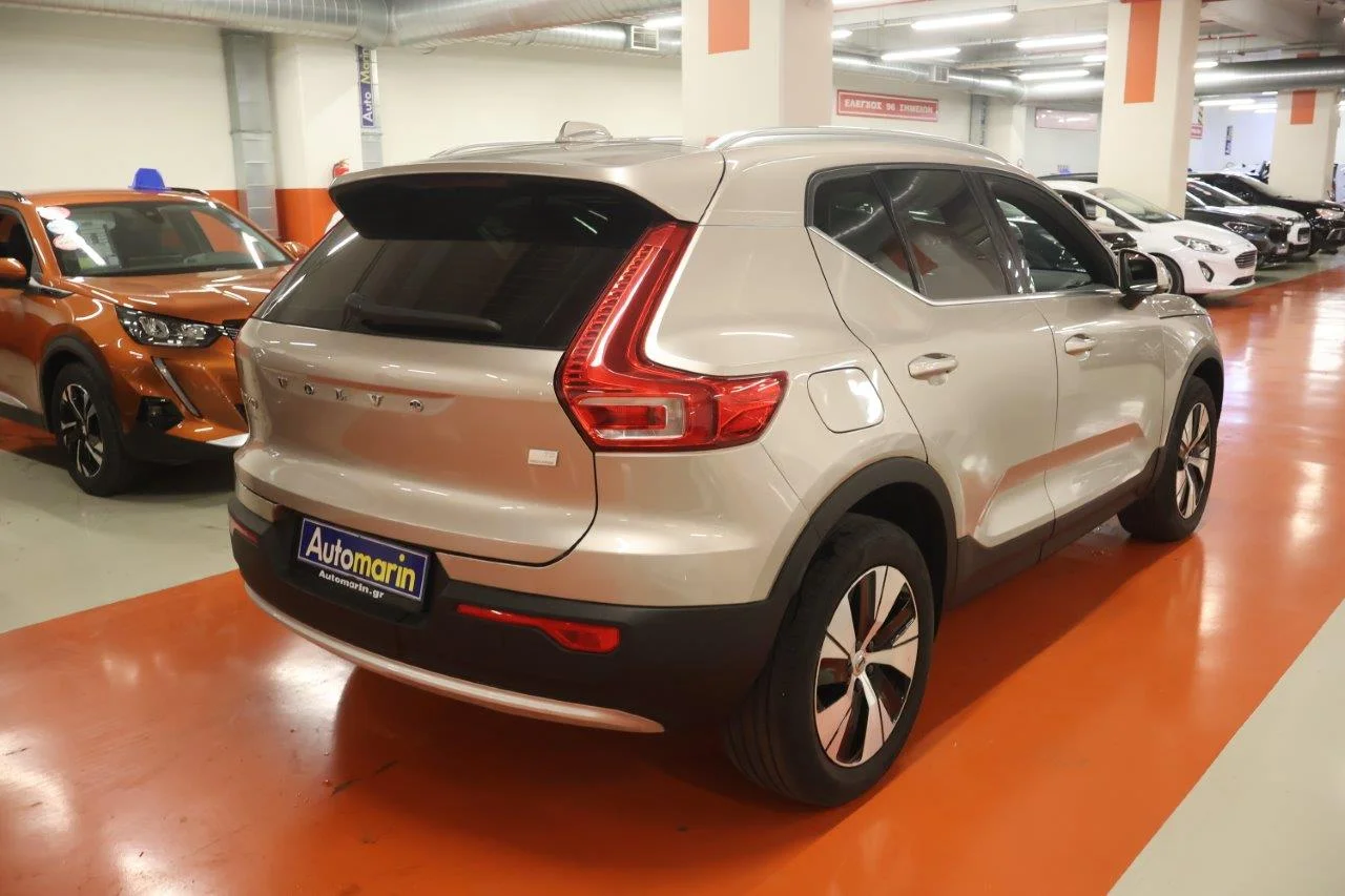 View 5 - Volvo XC40 - 2023