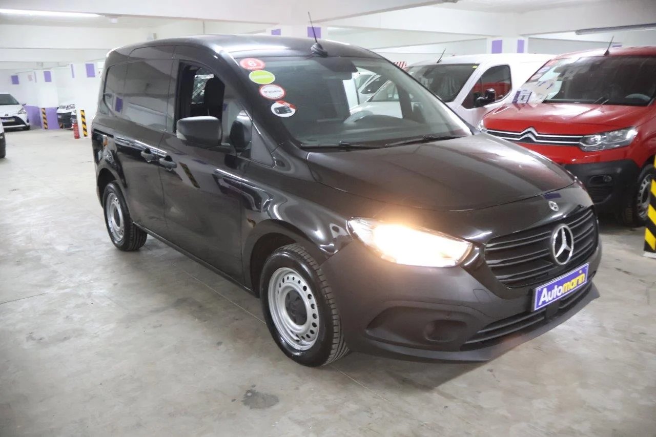 View 4 - Mercedes-Benz Citan - 2023