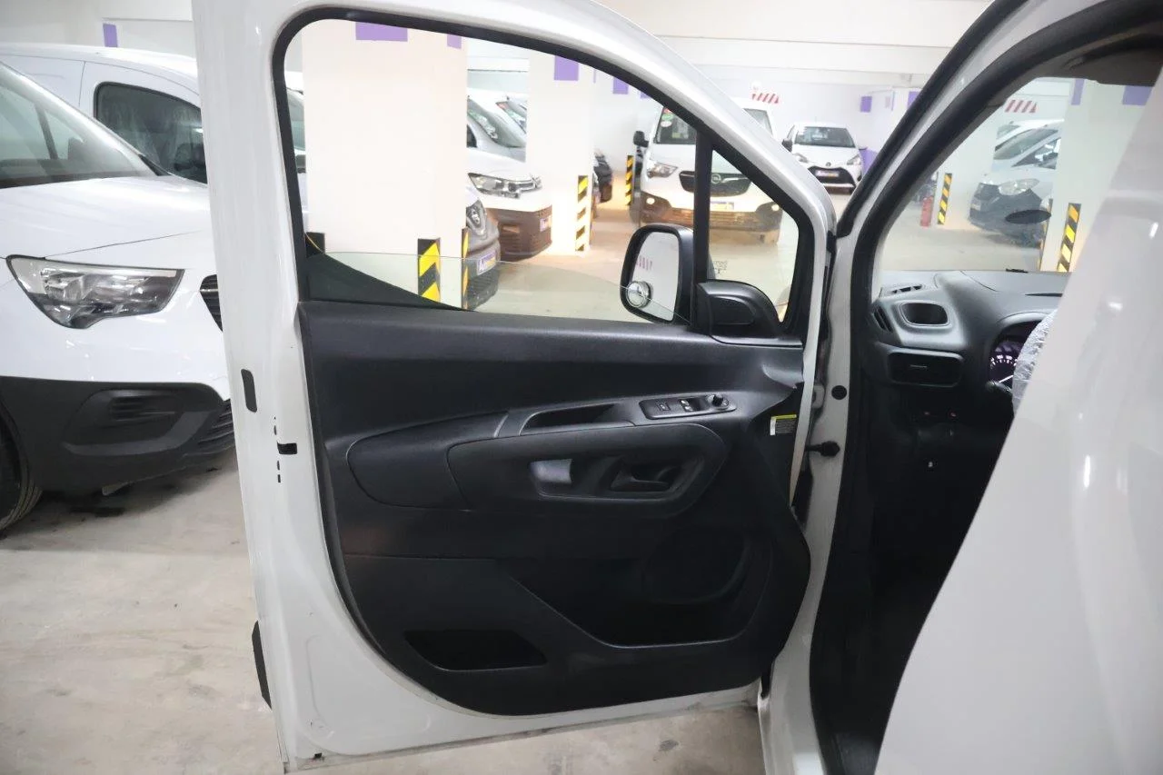 Citroen Berlingo - View model 36
