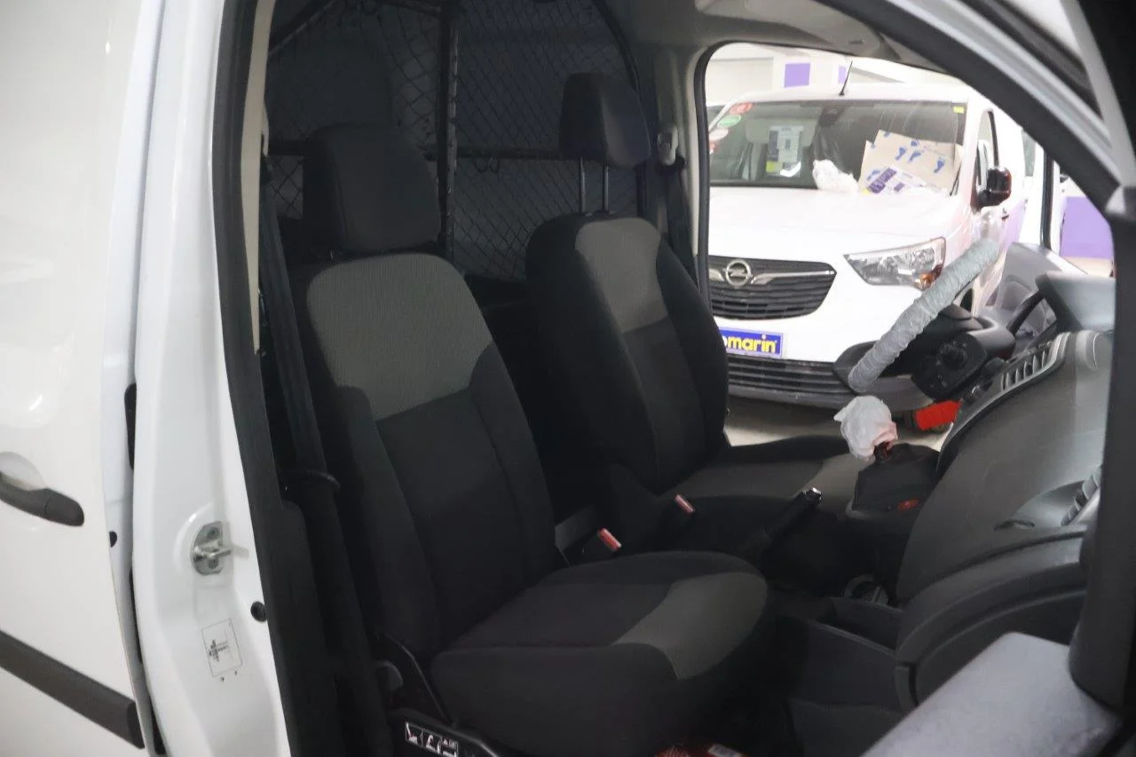 Renault Kangoo - View model 31