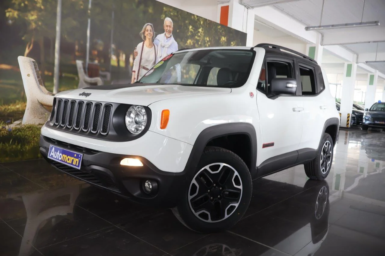 View 1 - Jeep Renegade - 2017