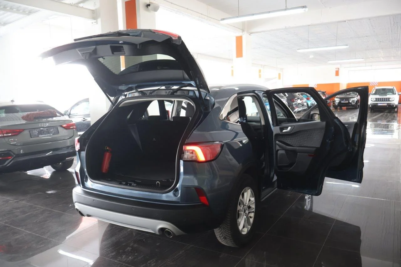 Ford Kuga - View model 7