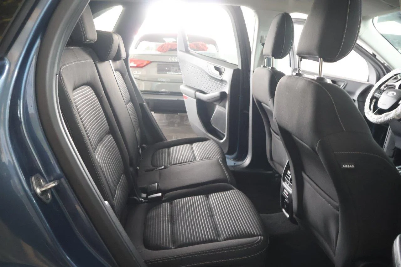 Ford Kuga - View model 29
