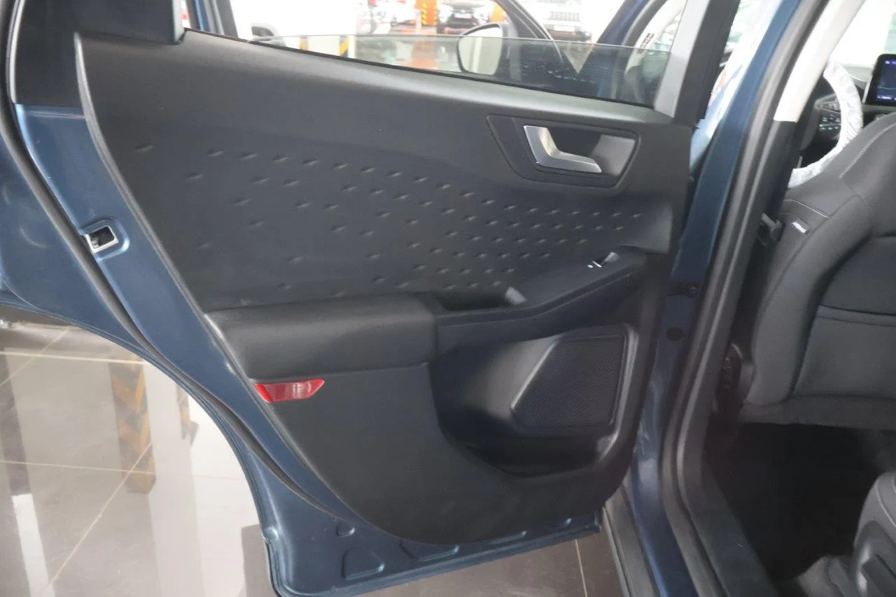 Ford Kuga - View model 38