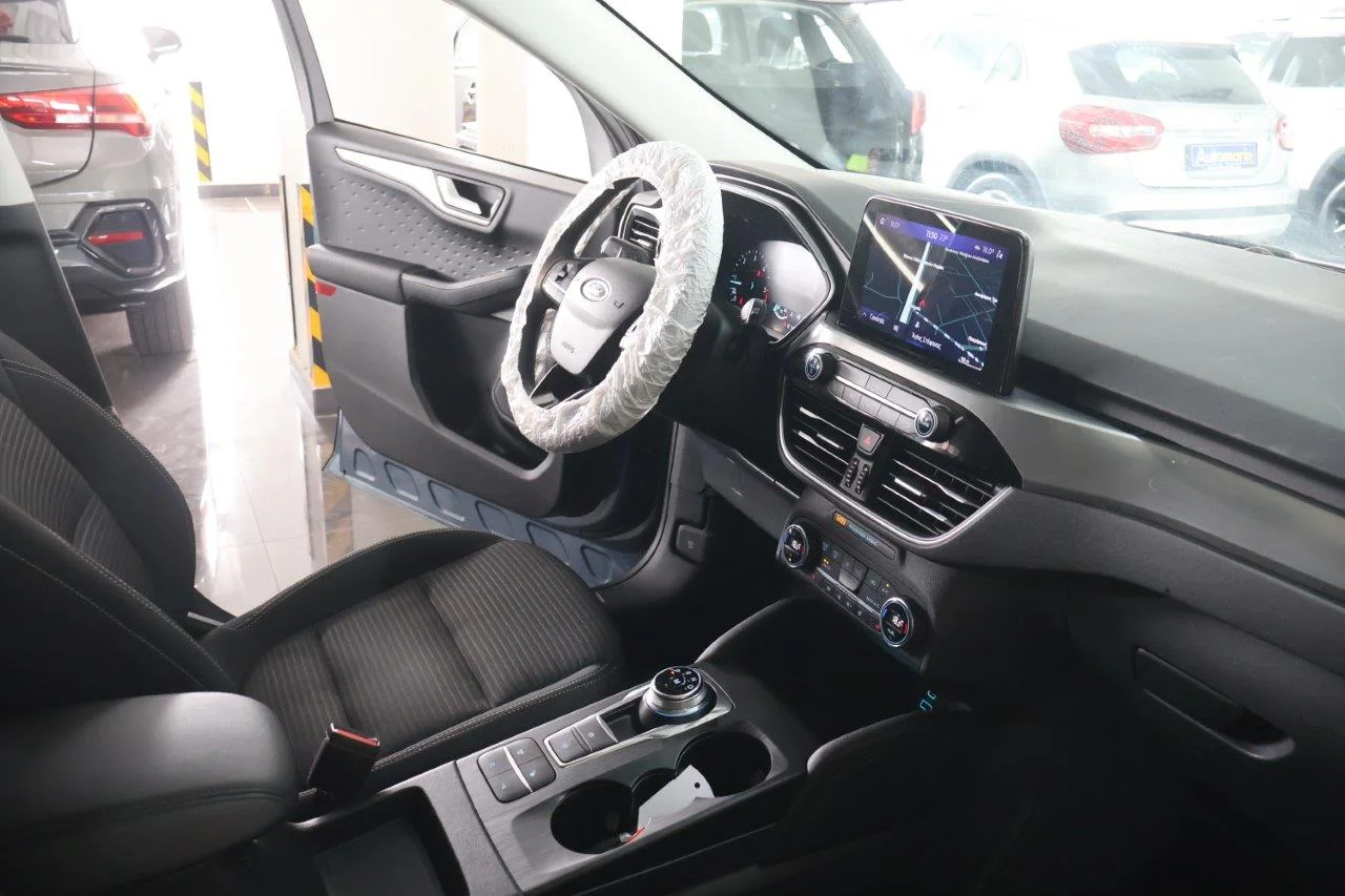 Ford Kuga - View model 39