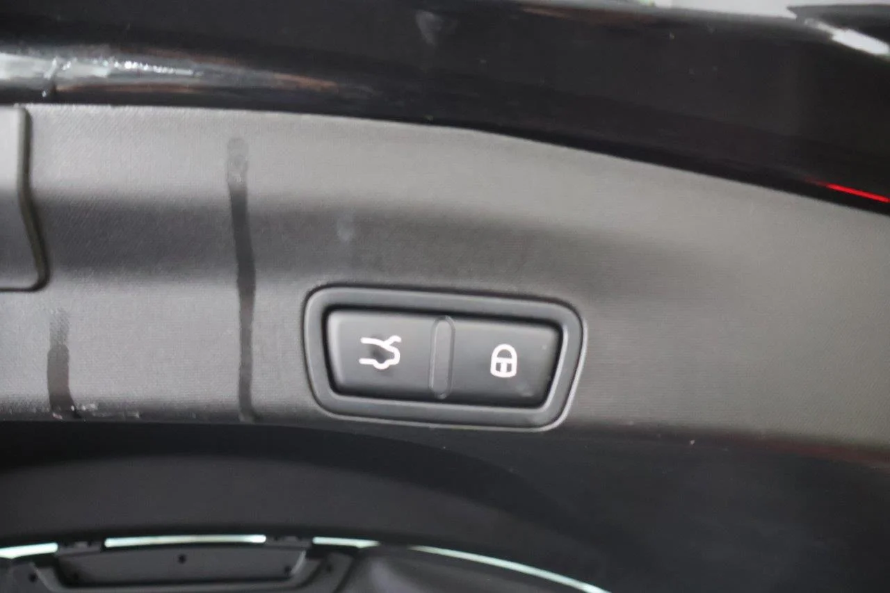 Alfa Romeo Stelvio - View model 11