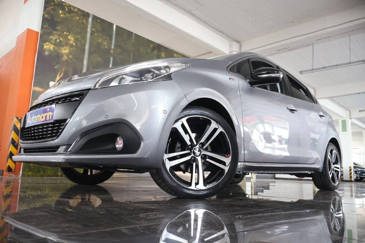View 2 - Peugeot 208 - 2019