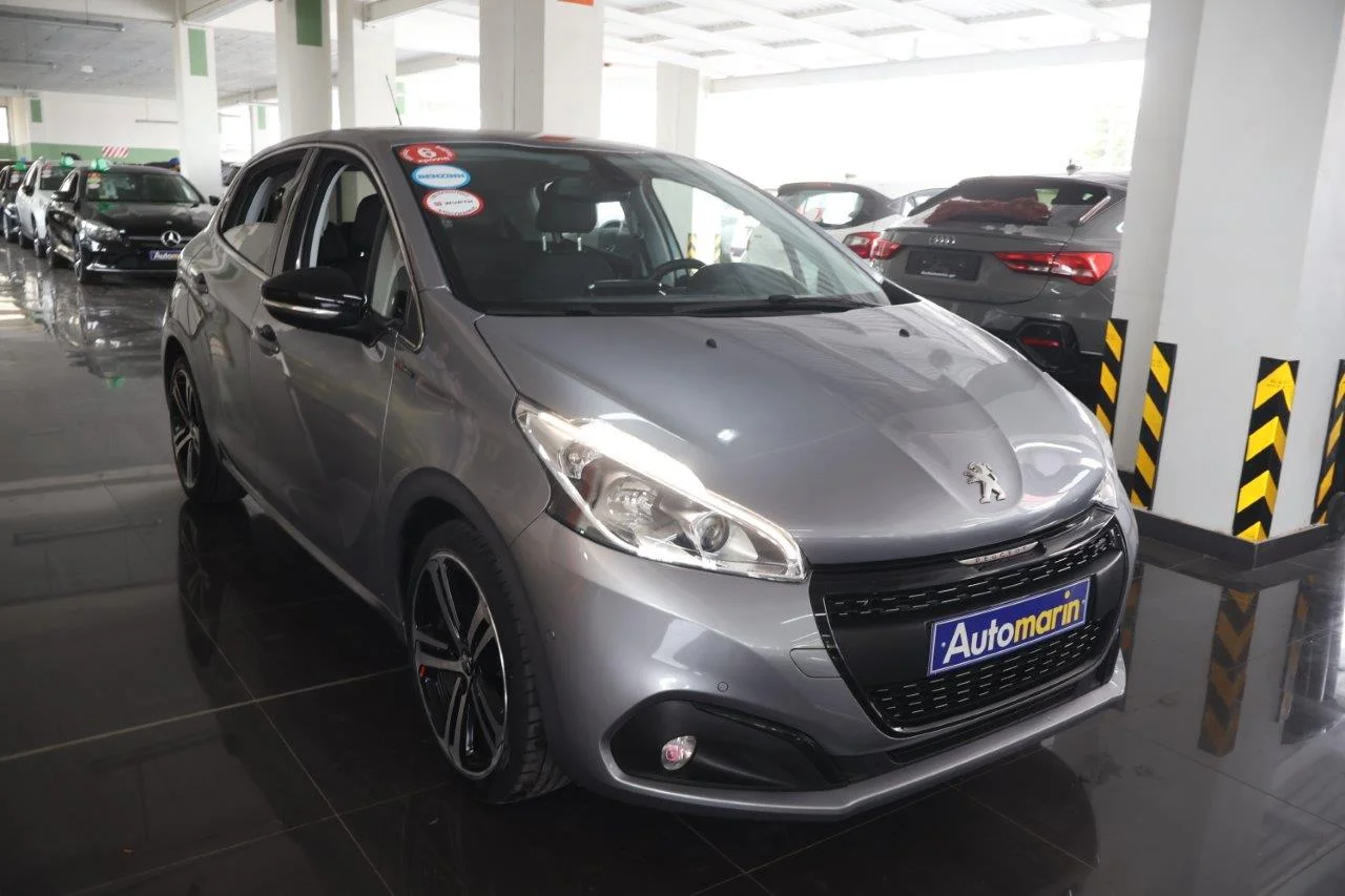View 4 - Peugeot 208 - 2019