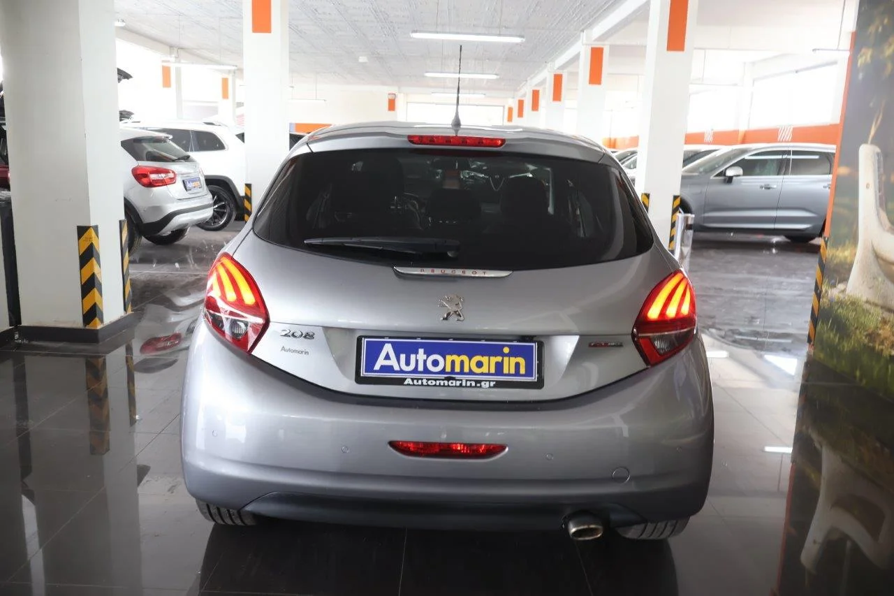 Peugeot 208 - View model 5