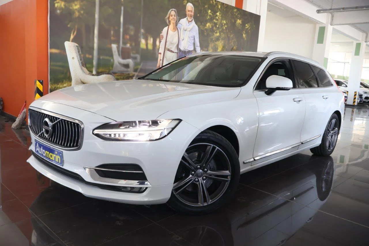 View 1 - Volvo V90 - 2017