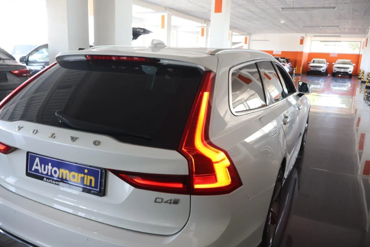 Volvo V90 - View model 11
